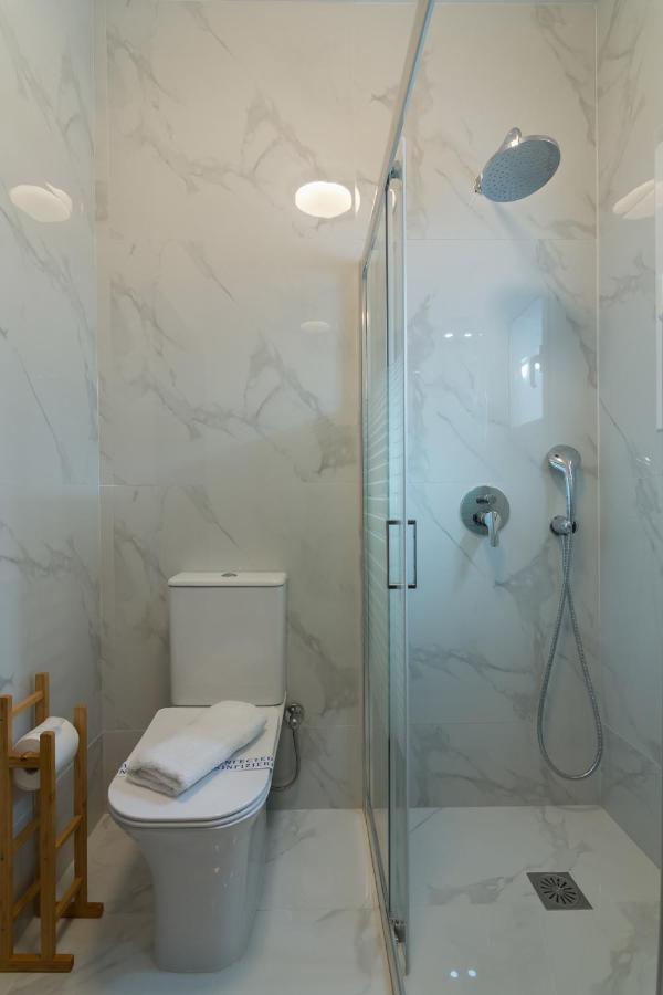 Acropolis View Apartment For 4 People Athens Luaran gambar